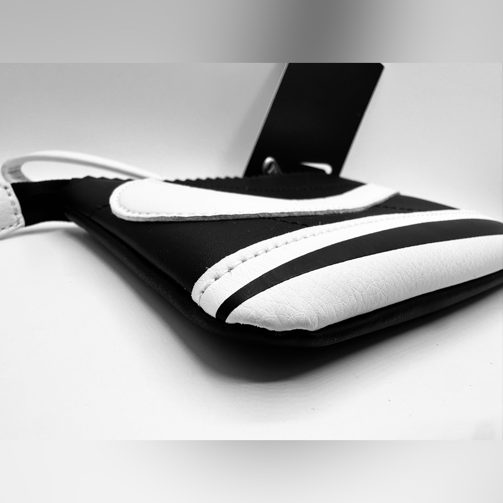 Nike Cortez Wristlet - Picture 3 of 6